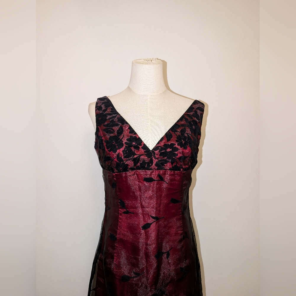 Jessica McClintock For Gunne Sax V Neck Maxi Dress - Picture 2 of 16